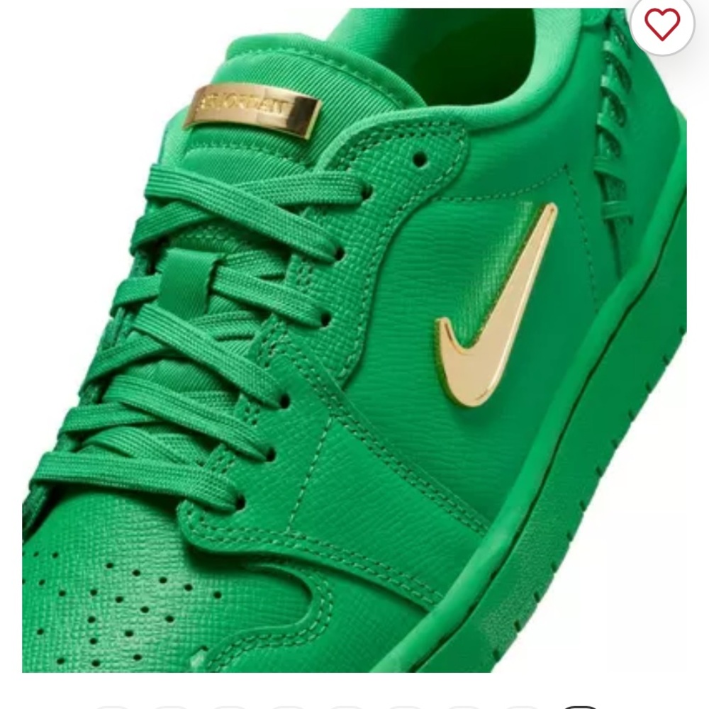 Nike Air Jordan 1 low. Women’s size 9. Method of Make Lucky Green/gold metallic